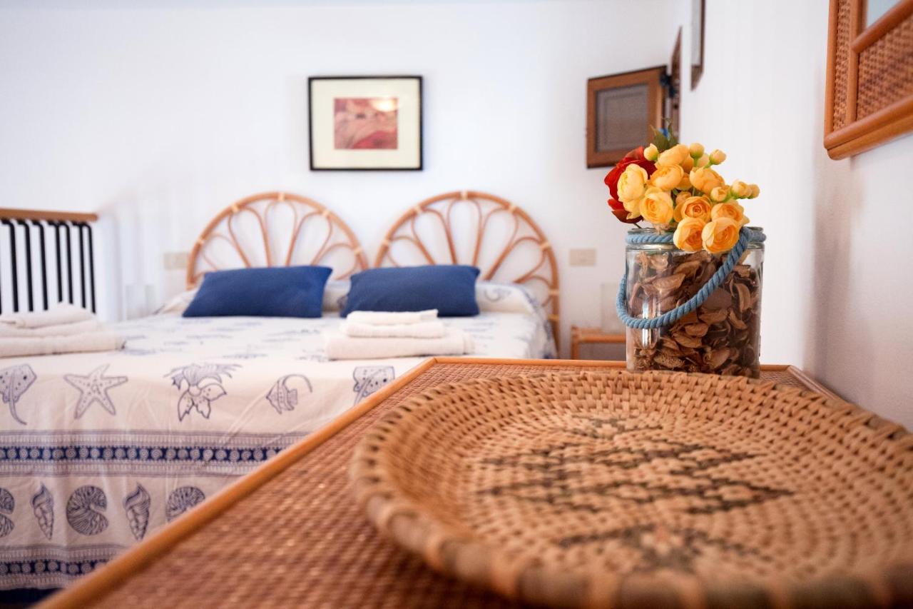 Casa Zu Peppino Apartman Lipari Kültér fotó