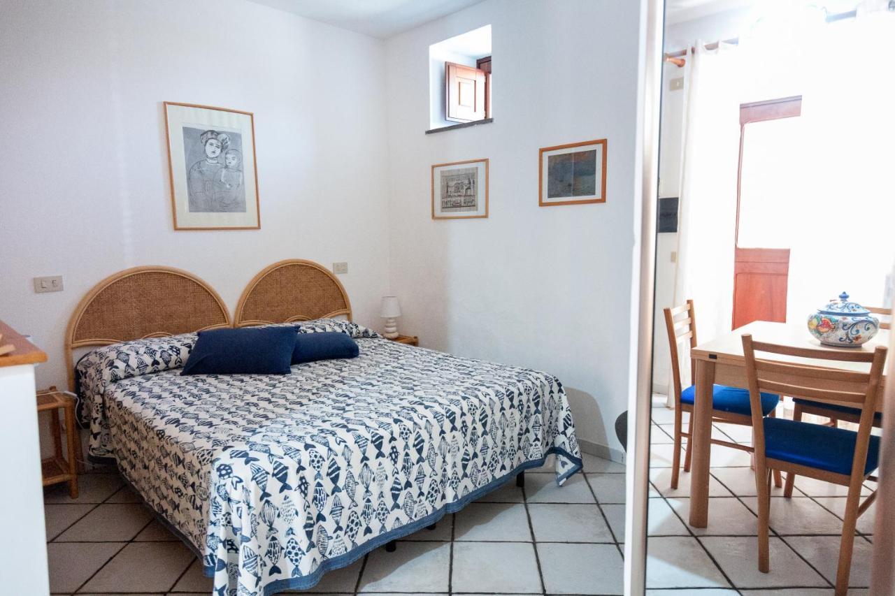 Casa Zu Peppino Apartman Lipari Kültér fotó